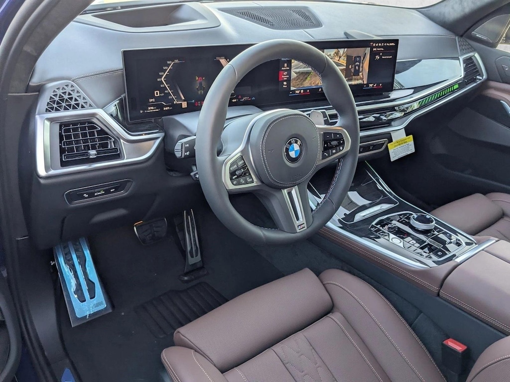 New 2026 BMW X7 M60i SUV