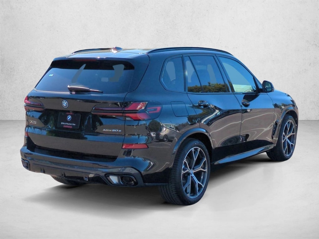 New 2026 BMW X5 PHEV xDrive50e SUV