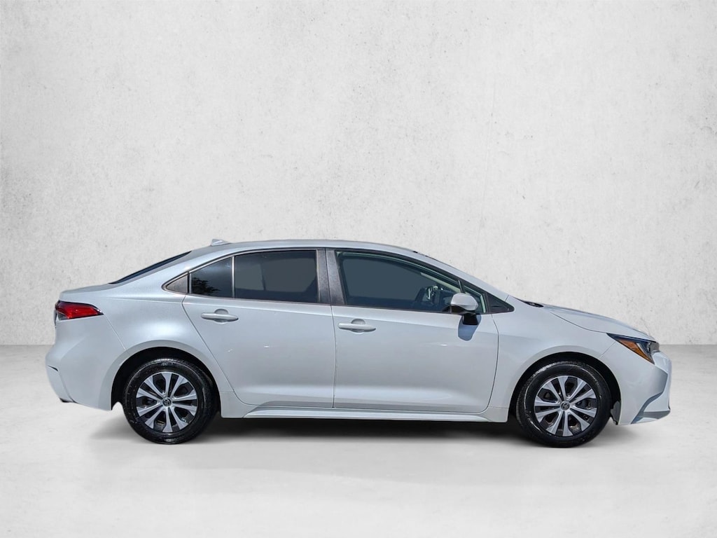 Used 2022 Toyota Corolla Hybrid LE Sedan