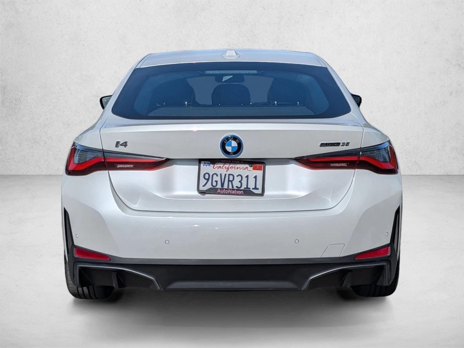 2023 BMW i4 eDrive35 photo 6
