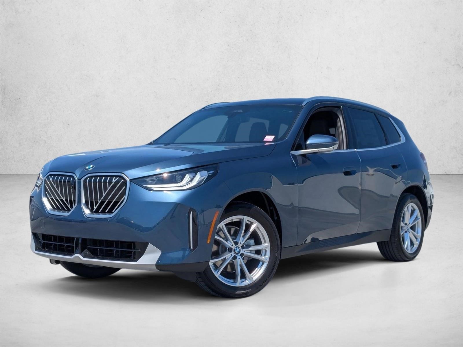 2025 BMW X3 30 XDRIVE's photo