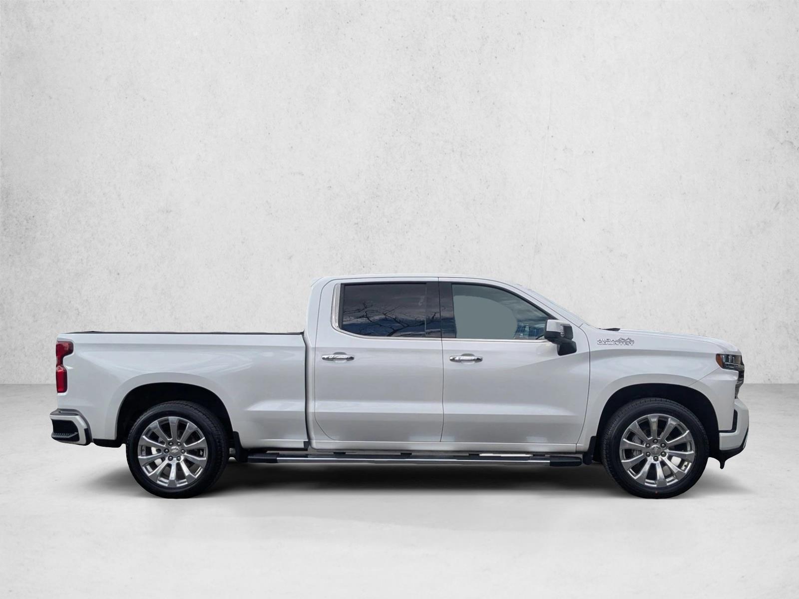 2019 Chevrolet Silverado 1500 High Country photo 4