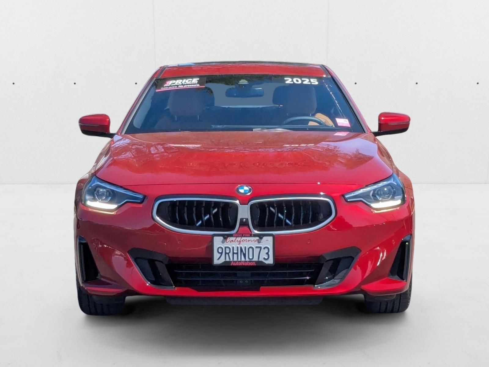 2025 Bmw 230i Coupe photo 2