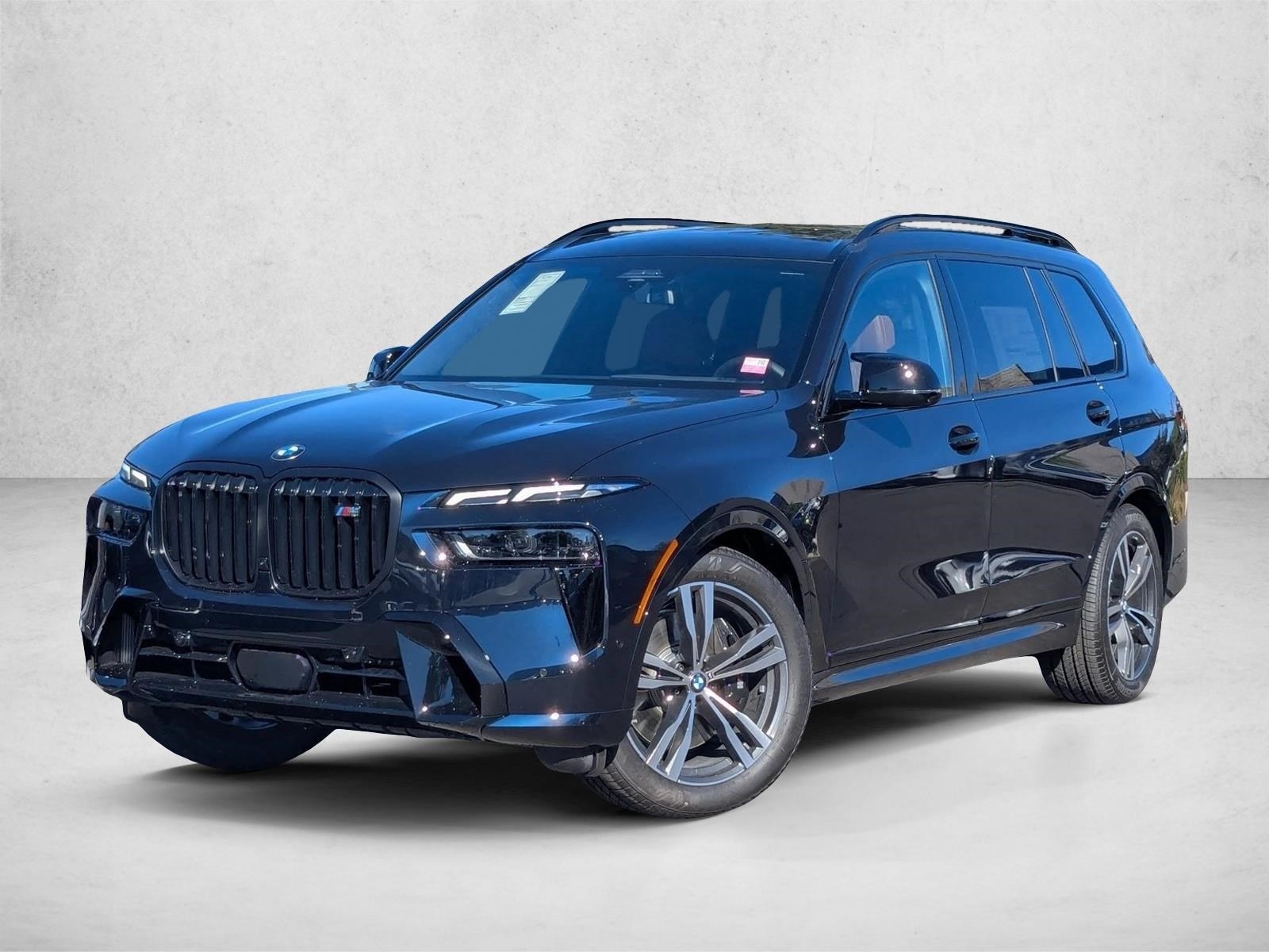2026 BMW X7 M60i's photo