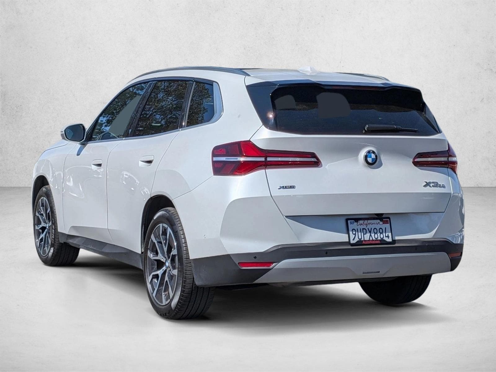 2025 BMW X3 30 xDrive photo 3