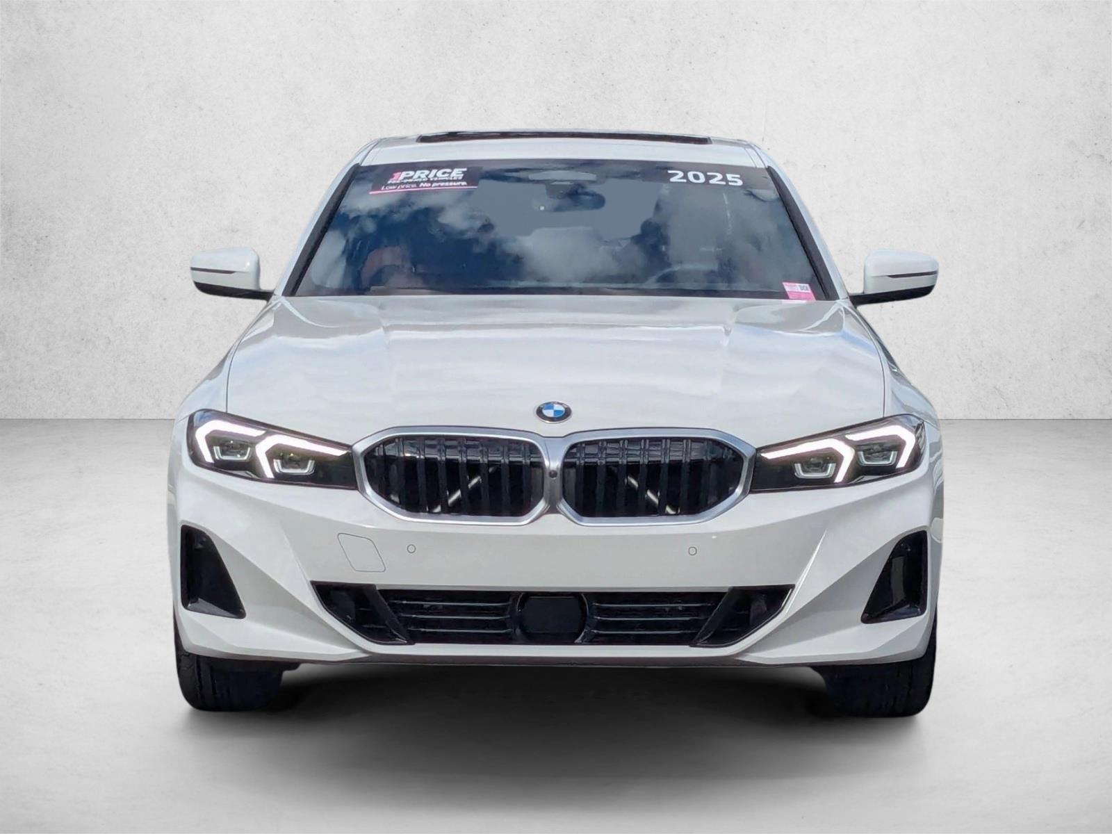 2025 Bmw 330i xDrive Sedan photo 2