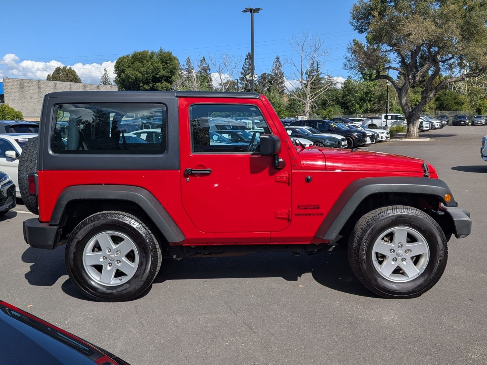2017 Jeep Wrangler JK Sport 4x4 photo 4