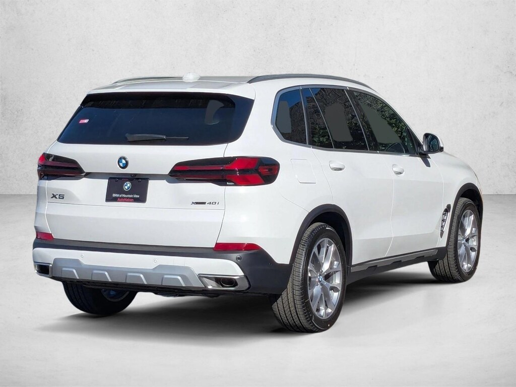 New 2026 BMW X5 xDrive40i SUV