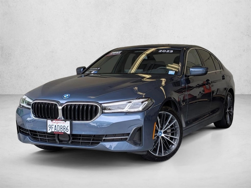 Certified 2023 BMW 530e Sedan