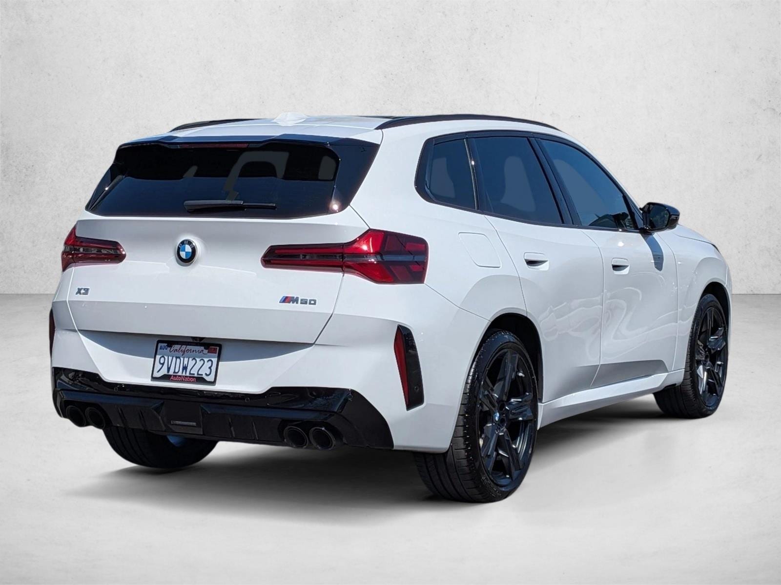 2025 BMW X3 M50 xDrive photo 4