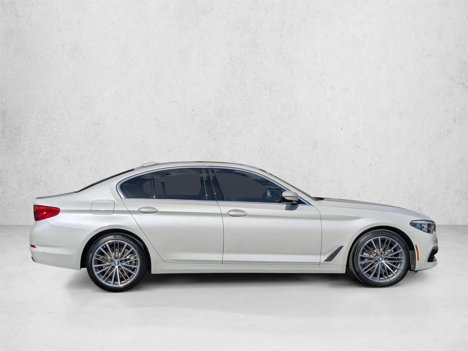 2019 Bmw 540i Sedan photo 4