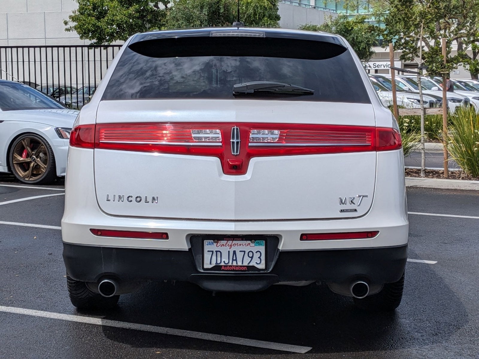 2013 Lincoln MKT EcoBoost photo 6