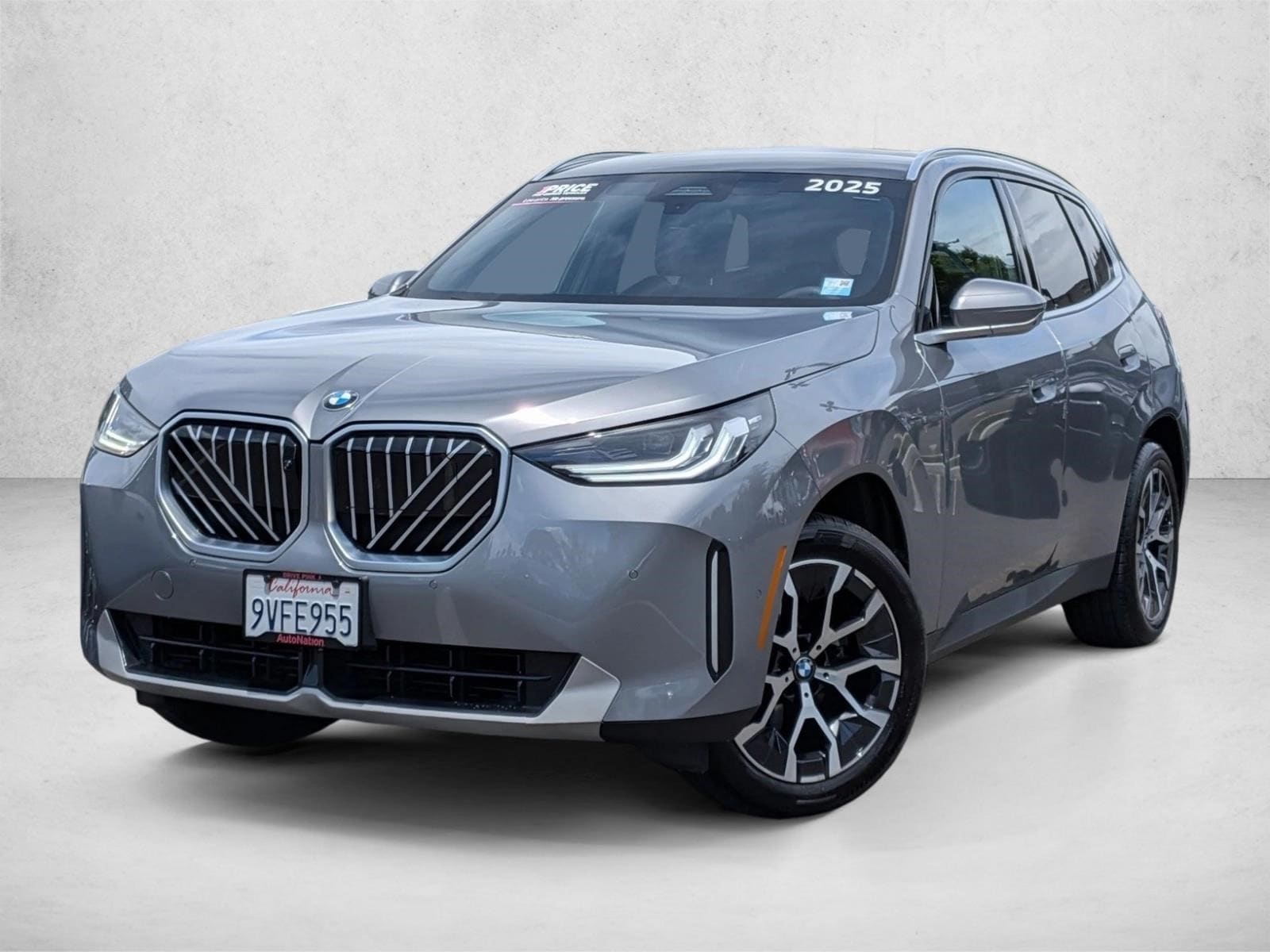 2025 BMW X3 30 XDRIVE's photo
