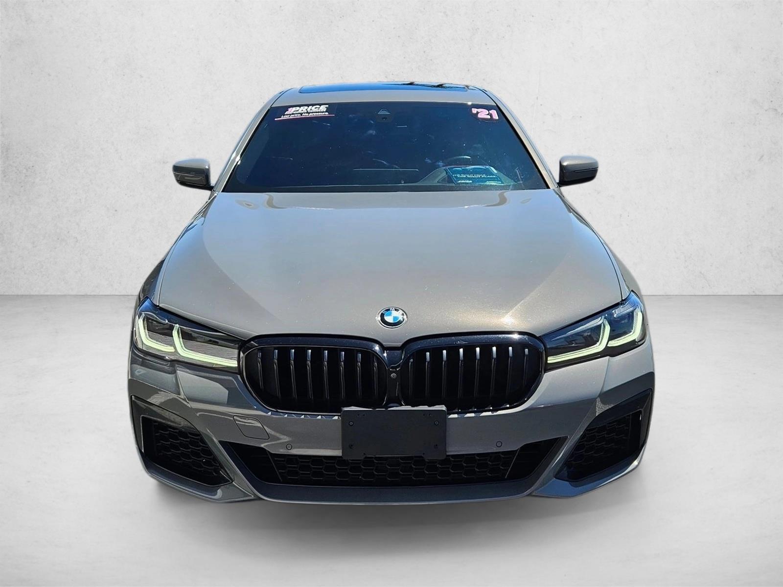 2021 Bmw M550i xDrive photo 2