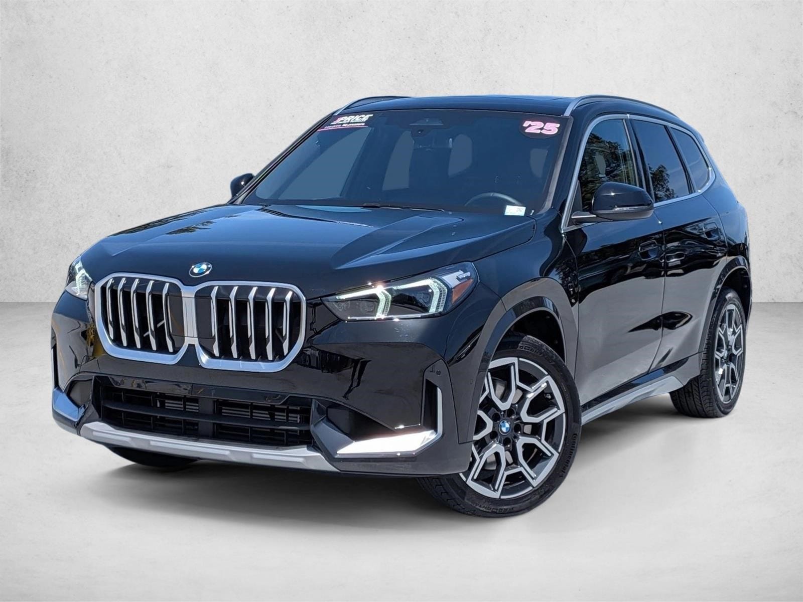 2025 BMW X1 xDrive28i's photo