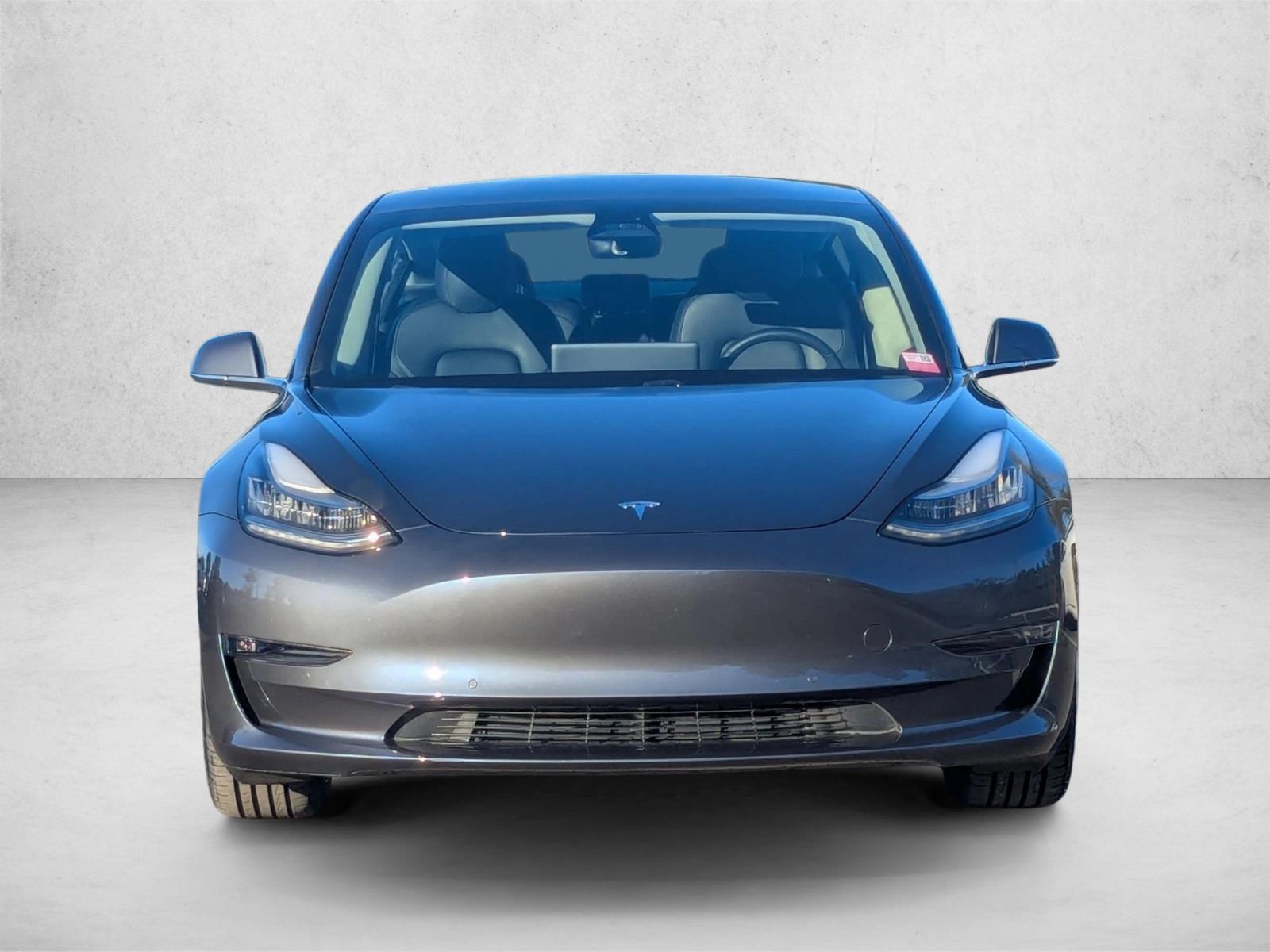 2019 Tesla Model 3 Performance photo 2