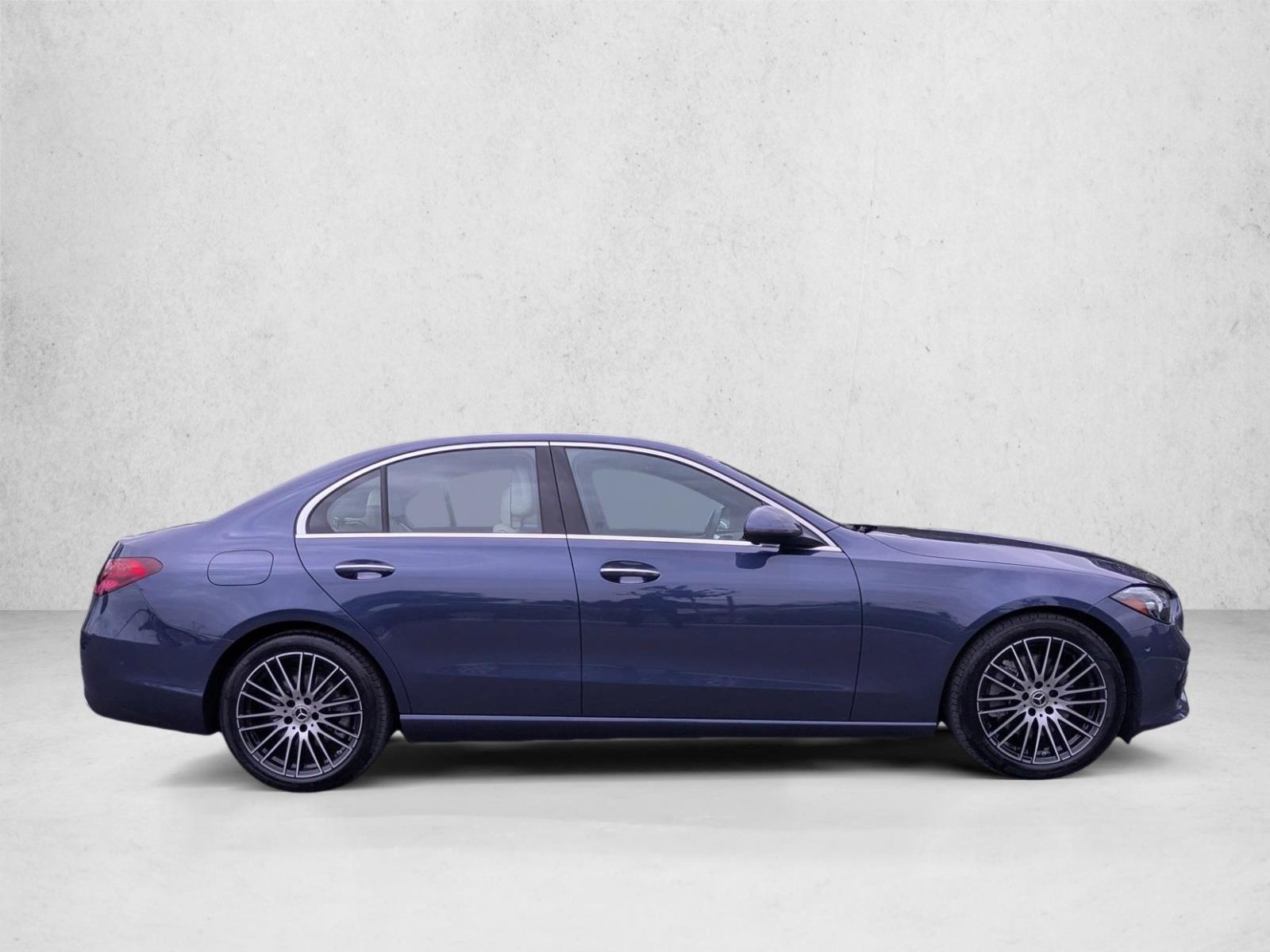 2025 Mercedes Benz C 300 4MATIC Sedan photo 4