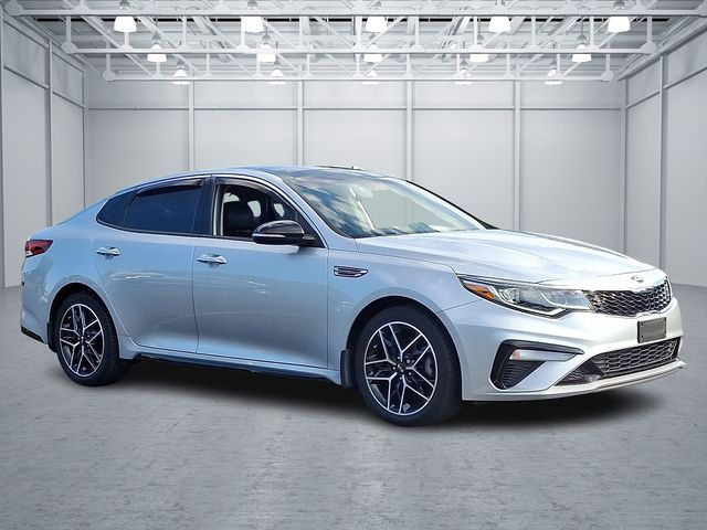 2020 Kia Optima SE photo 3