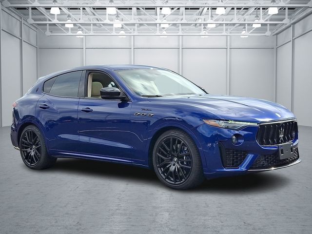 2022 Maserati Levante Modena photo 3