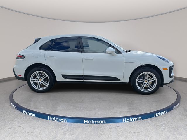 2022 Porsche Macan Base photo 4