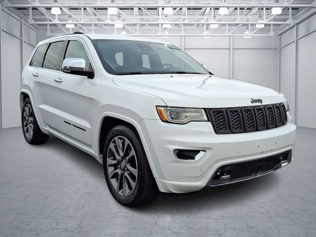 Used 2018 Jeep Grand Cherokee Overland 4x4 SUV