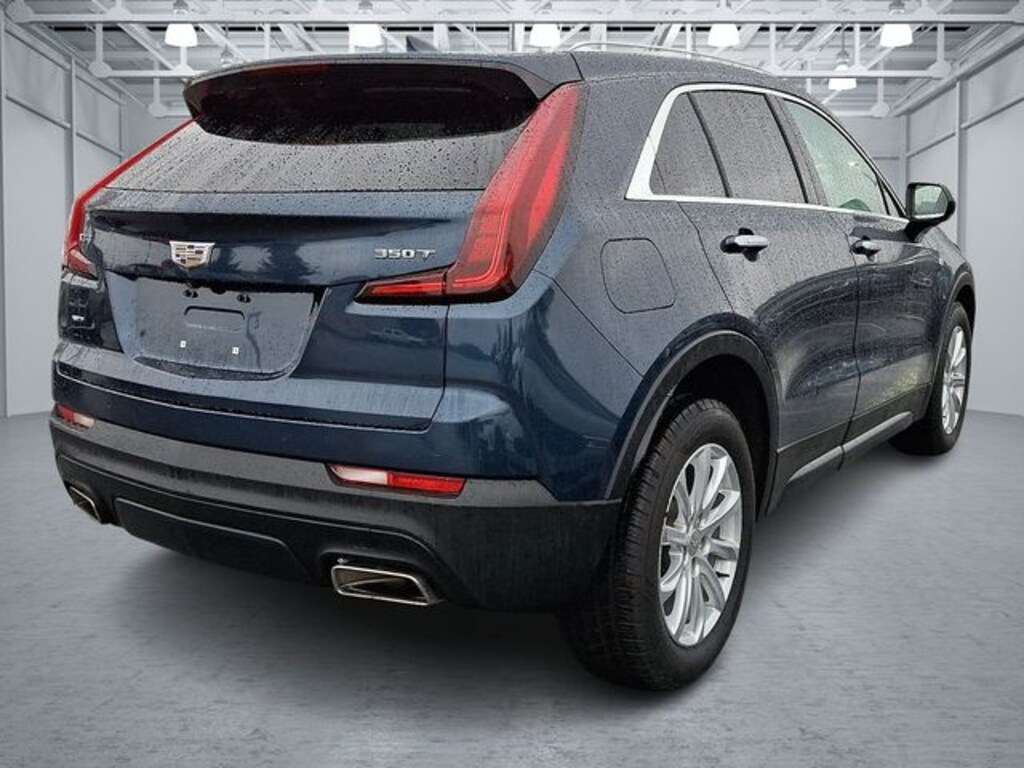Used 2021 CADILLAC XT4 Luxury SUV