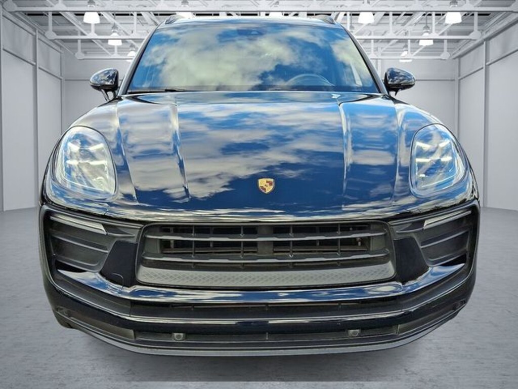 Used 2022 Porsche Macan SUV