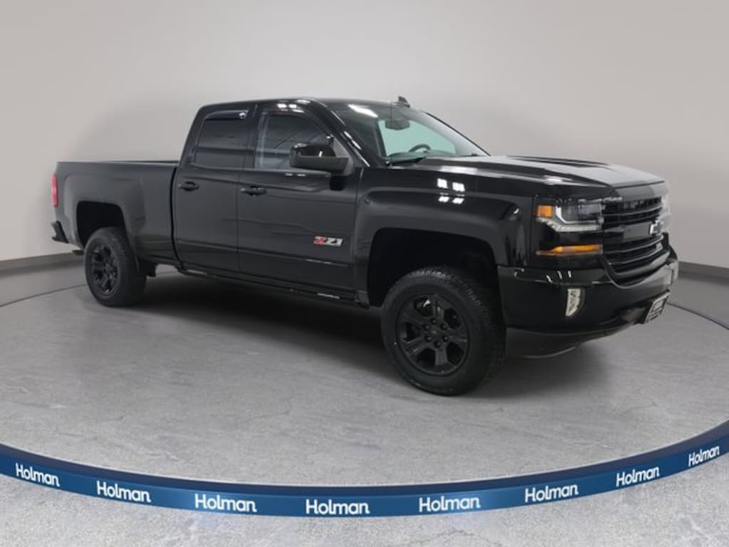 Used 2017 Chevrolet Silverado 1500 LT w/1LT Truck Double Cab