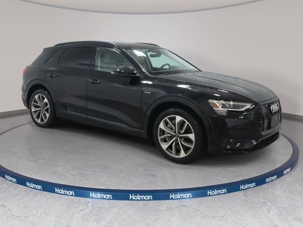 Used 2021 Audi e-tron Premium SUV