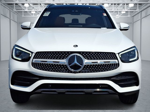 2022 Mercedes Benz GLC 300 4MATIC photo 2
