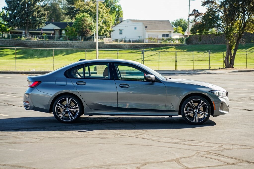 2023 Bmw 330i xDrive photo 4
