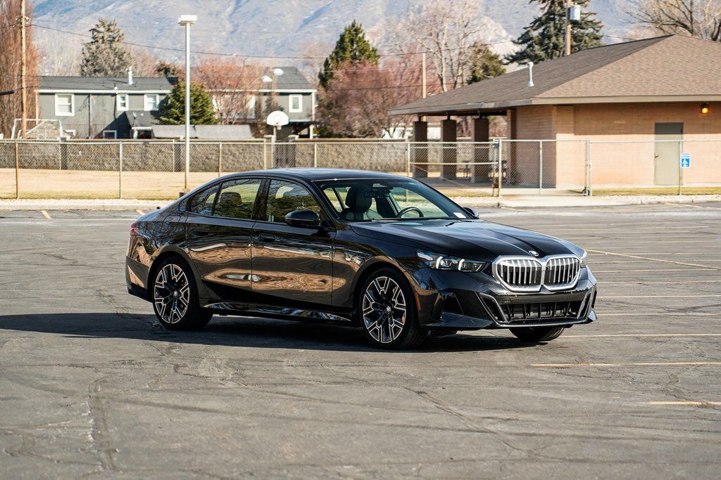 Certified 2025 BMW 530i xDrive Sedan