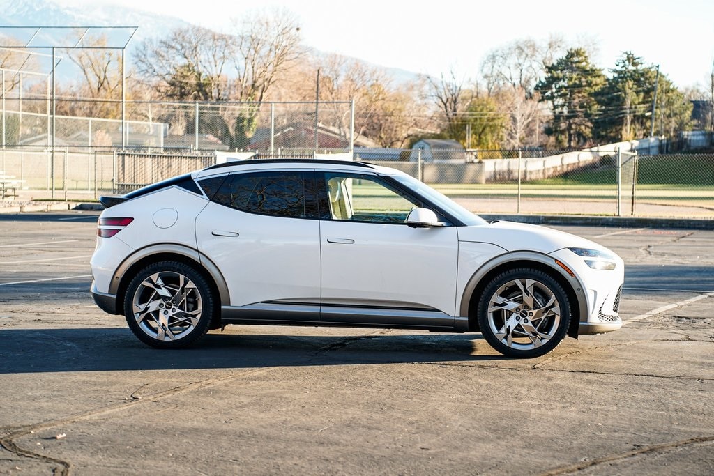 2023 Genesis GV60 Performance photo 4