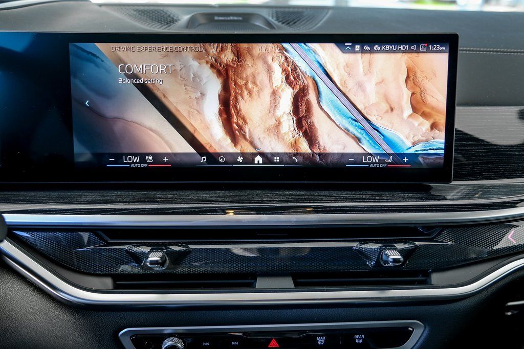 2026 BMW X7 40i - Photo 12