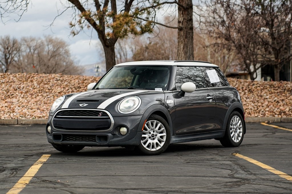 2015 MINI Cooper S's photo