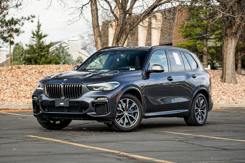 2020 BMW X5 M50i's photo