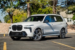 2023 BMW X7 M60i SUV