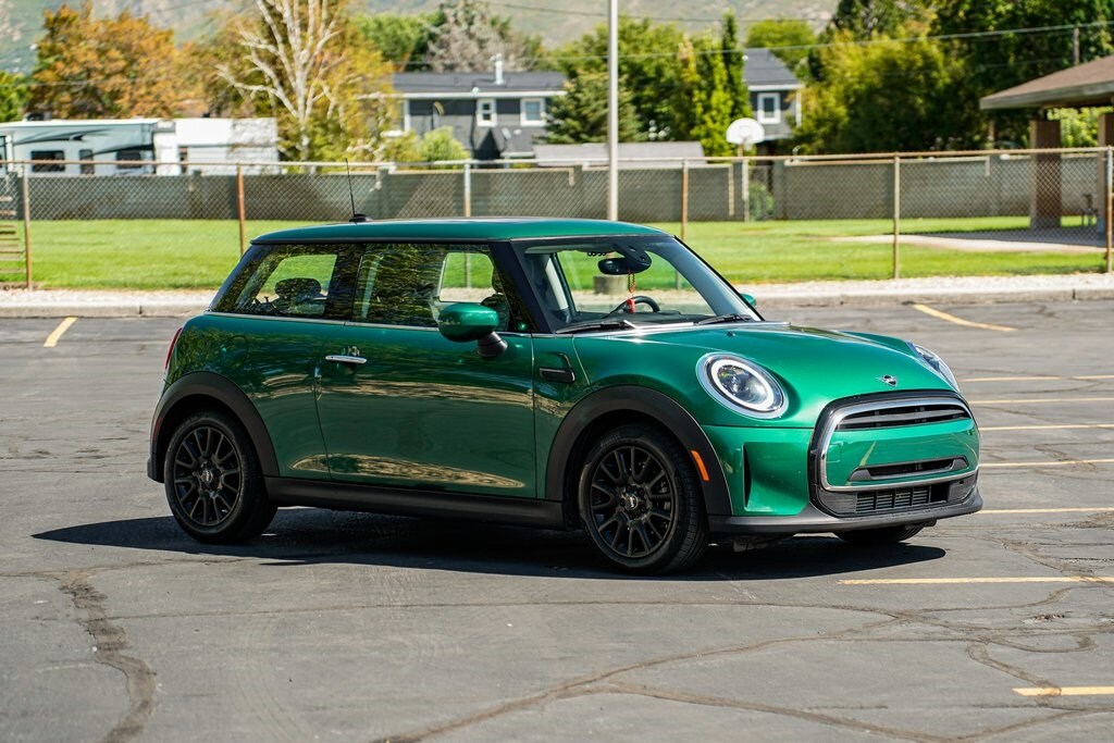 2023 Mini Cooper 2 Door Hardtop photo 2
