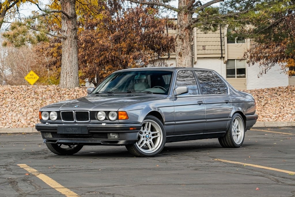 Used 1994 BMW 740 iL (STD is Estimated) Sedan