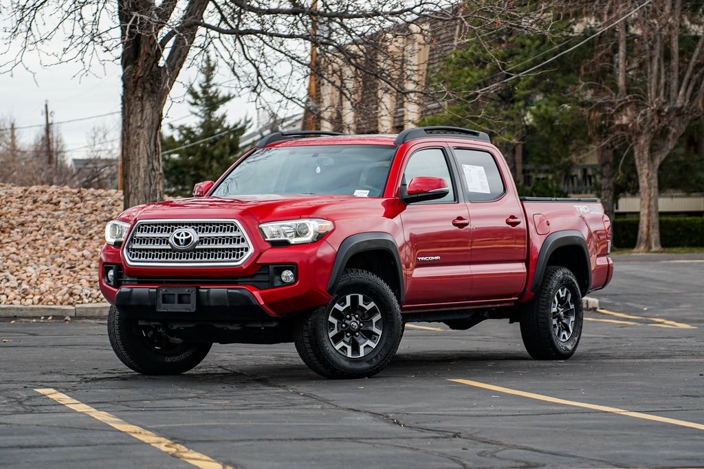 2016 Toyota Tacoma TRD Off Road's photo