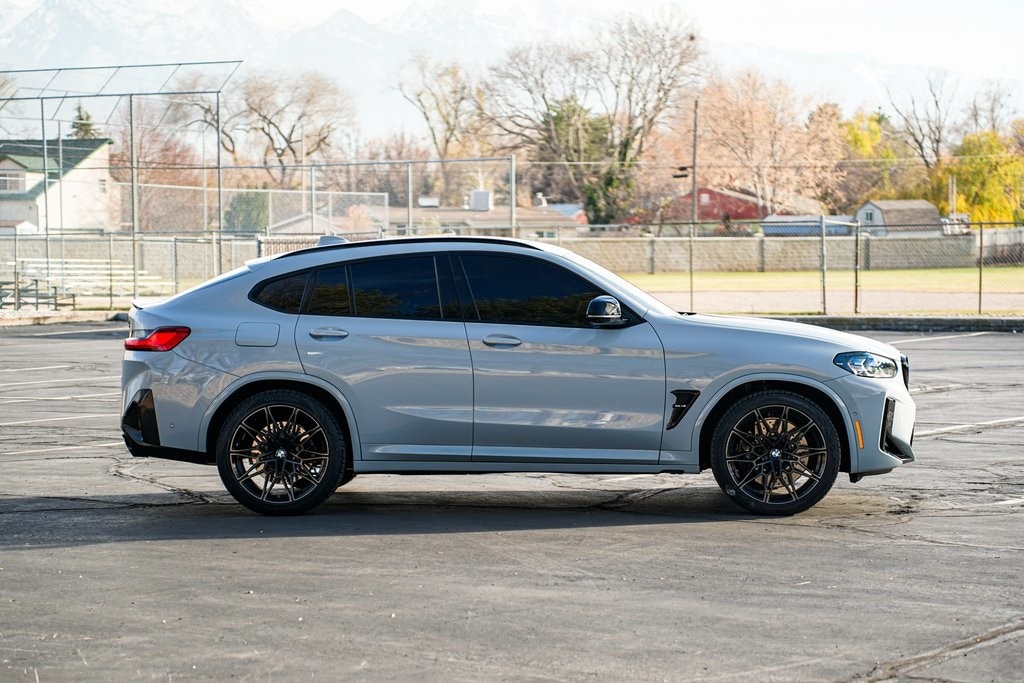 2025 Bmw X4 photo 3