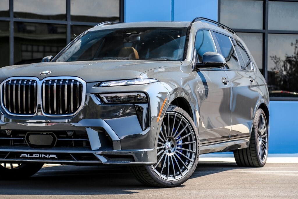 2026 Bmw X7 ALPINA XB7 photo 2