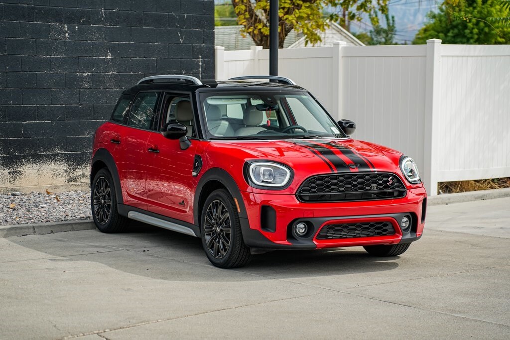 2023 Mini Countryman S ALL4 photo 2