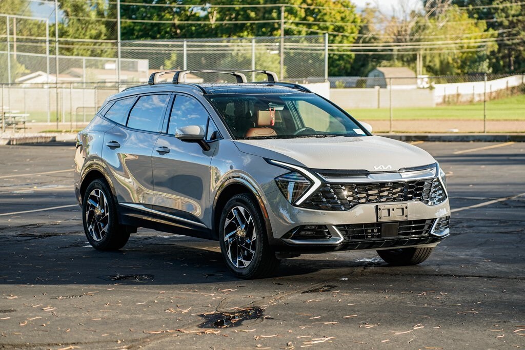 2024 Kia Sportage photo 3