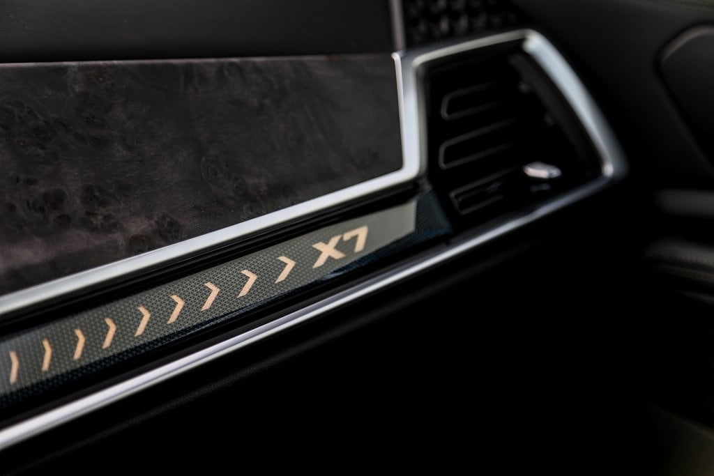 2026 BMW X7 40i - Photo 17