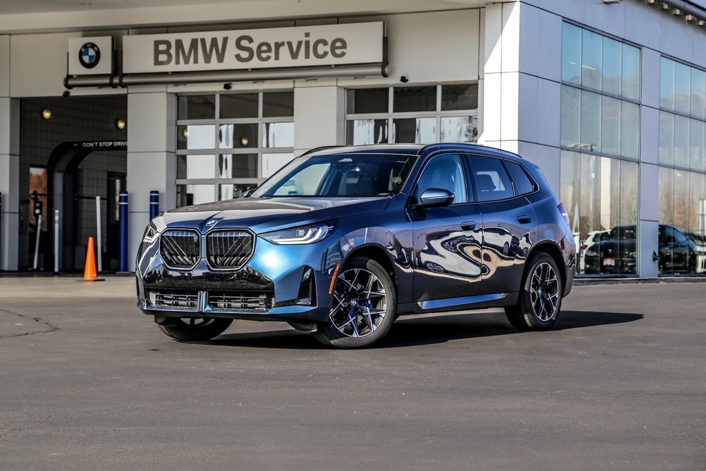 2026 BMW X3 30's photo
