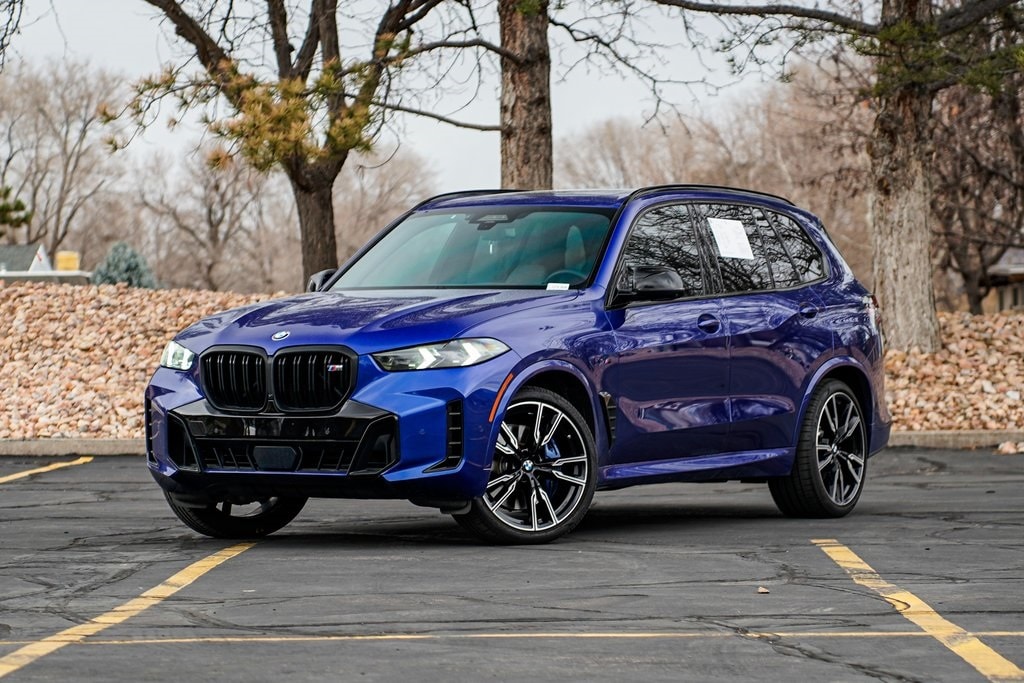 2024 BMW X5 M60i's photo