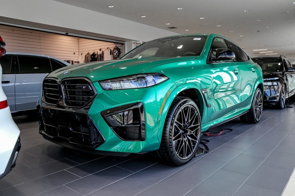 2026 BMW X6 M X6 M's photo