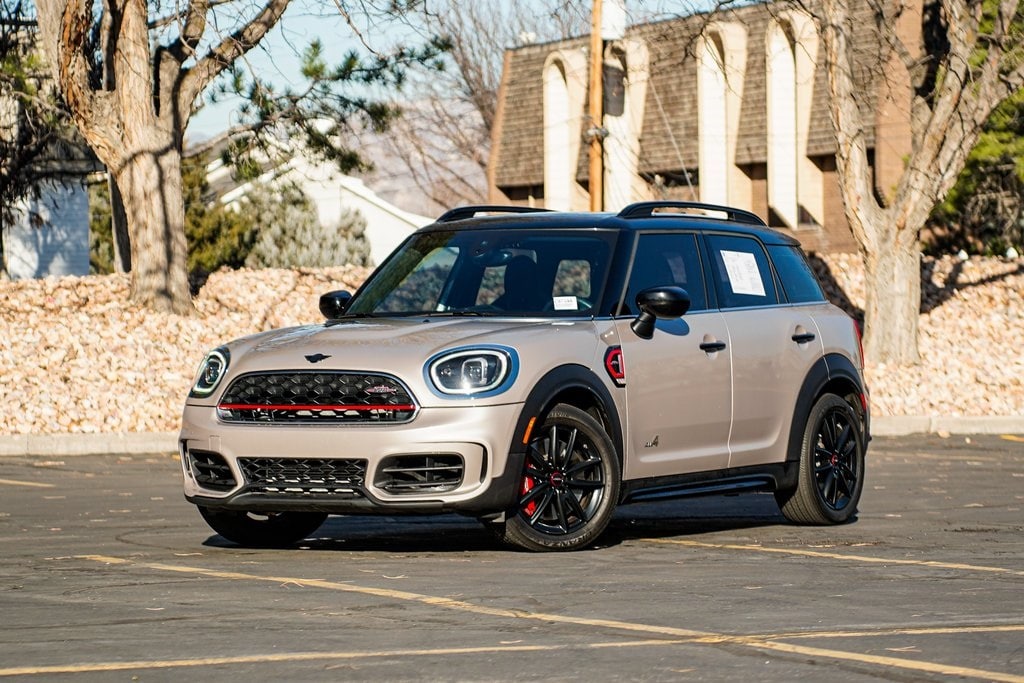 2024 MINI Countryman John Cooper Works's photo