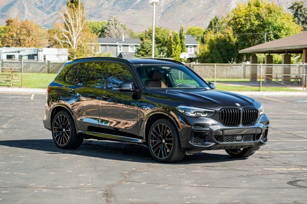 2022 Bmw X5 xDrive40i photo 2